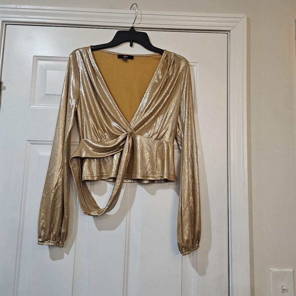 Lulus Shinning Beauty Metallic Gold Top Size Medium Long Sleeves Disco 70s Vibe